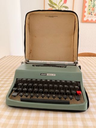 Olivetti Lettera 32 Máquina de Escribir
