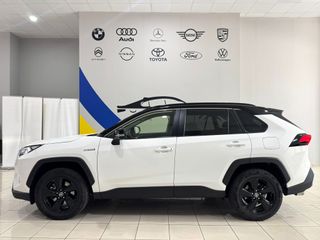 Toyota RAV4 2021