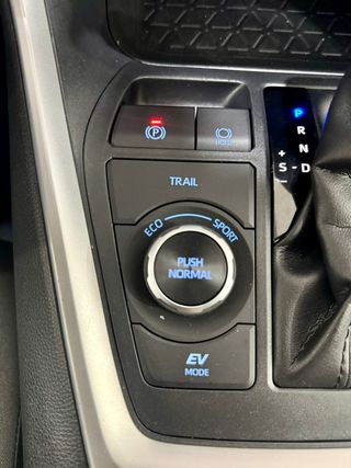 Toyota RAV4 2021