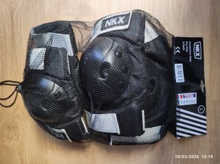 Casco y Protecciones Negro Mate Nuevos