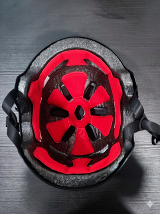 Casco y Protecciones Negro Mate Nuevos