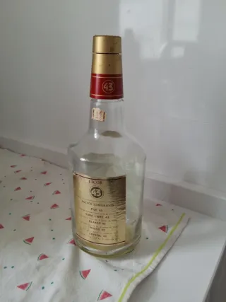 Botella Antigua Licor 43