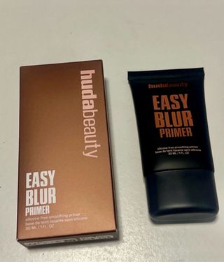 Huda Beauty Easy Blur Primer