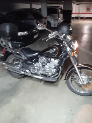 Moto Custom 125cc Negra
