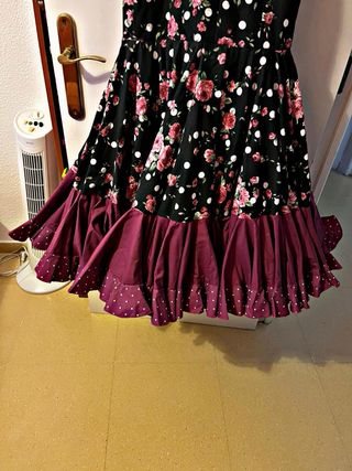 Traje de flamenca seminuevo.