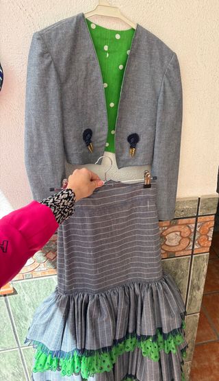 Se alquilan Trajes de Flamenca