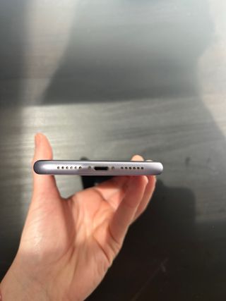 iPhone 11 Viola