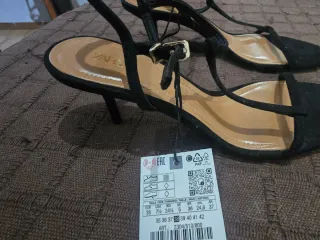 Sandalias T38 Zara Negras