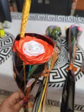 Rosas Sant Jordi echas a mano