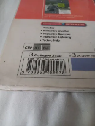 Living English 2 Bachillerato: Student´s book