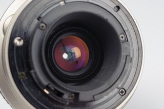 Objetivo Nikon AF Nikkor 70-300mm + Parasol