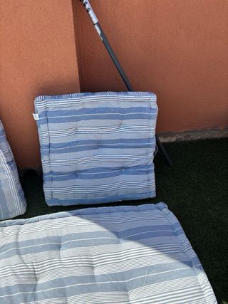 Cojines para palets azules y blancos