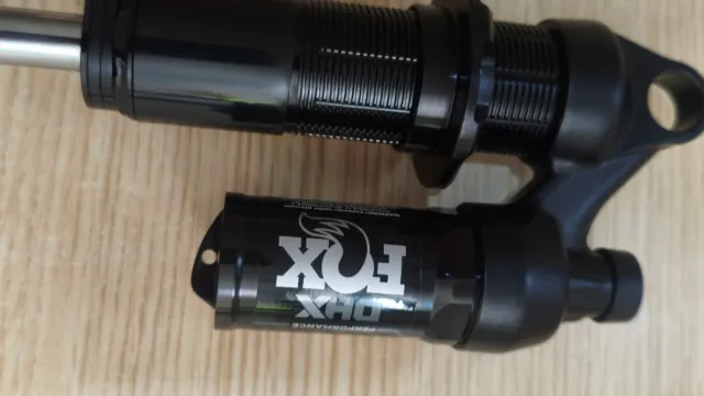 🆕 2024 Fox DHX 230 x 60(Modificable a 57, 62, 65
