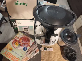 Bimby TM5 completo con 2 boccali
