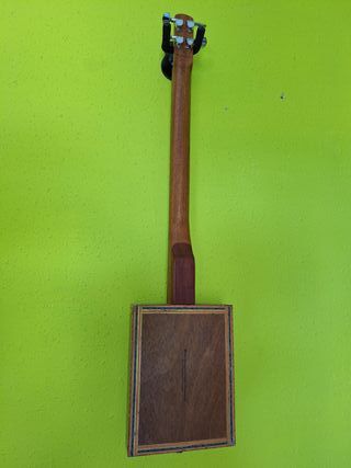 Guitarra Cigar Box 4 cuerdas
