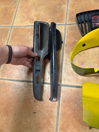 Variado plasticos interior ibiza 6k2/ cordoba 6k2