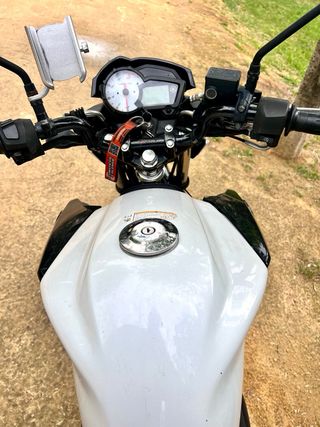 Yamaha YS 125cc Naked