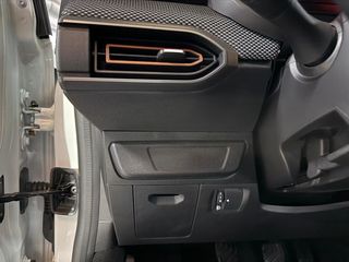 Dacia Sandero Expression TCe 67kW (90CV)