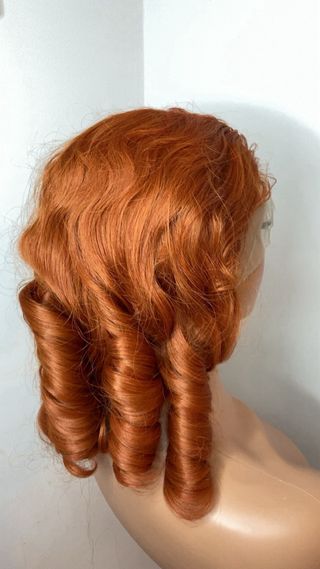 Parrucca riccia color rame