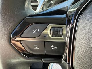 Peugeot 3008 Hybrid 225 e-EAT8 Allure Pack