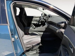 Peugeot 3008 Hybrid 225 e-EAT8 Allure Pack