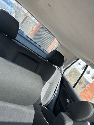 Volkswagen Golf 2003