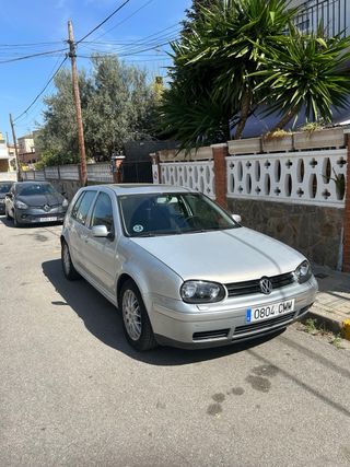 Volkswagen Golf 2003