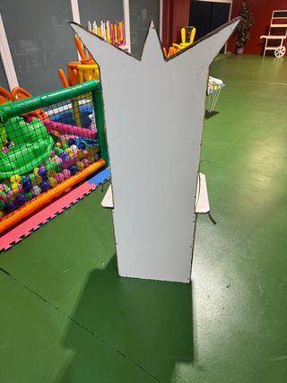Trono de Cumpleaños para restaurar