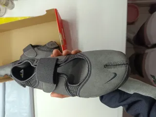 Nike Air Rift Grigie