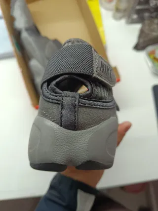 Nike Air Rift Grigie