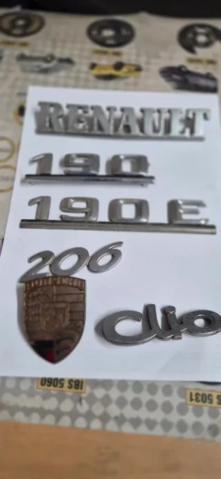 Stemma e targhette auto varie marche