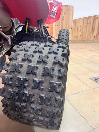 Quad Polaris Predator 2005 Rojo/Negro