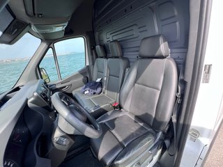 Mercedes Sprinter 2022 L3H2 315 150 CV Larga