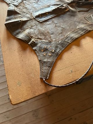 Zahones antiguos de cuero