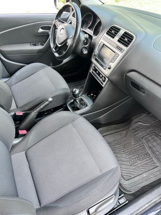 Volkswagen Polo 2015
