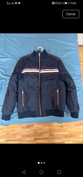 Chaqueta Lonsdale azul y blanca