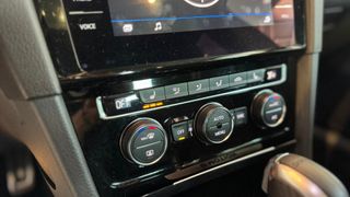 GOLF R7,5 TECHO PRETORIA DYNAUDIO HISTORIALVW