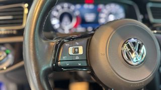 GOLF R7,5 TECHO PRETORIA DYNAUDIO HISTORIALVW