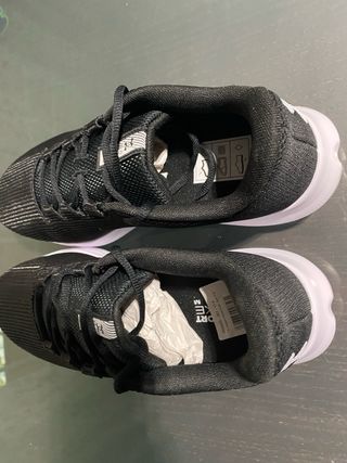 Zapatillas runing nuevas a estrenar 45,5