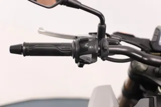 HONDA CB 125 R 2021