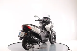 YAMAHA TRICITY 300 2025