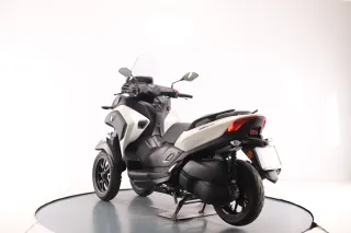 YAMAHA TRICITY 300 2025