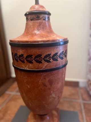 Lámparas de mesa de mármol y tela