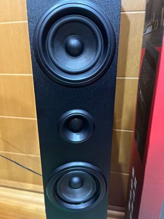 Altavoz Torre NGS SkyScraper Bluetooth 50W