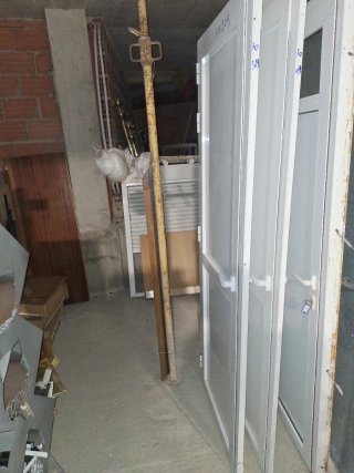Balconera aluminio 105x230