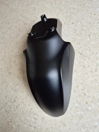 Guardabarros Piaggio Medely Negro