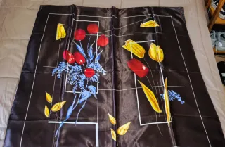 Pañuelo estampado flores