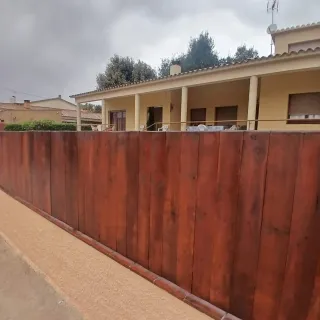 Trabajo de albañilería y pintura a cambio de furgo