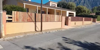 Trabajo de albañilería y pintura a cambio de furgo
