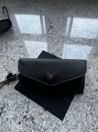 Occhiali da sole Prada rettangolari neri